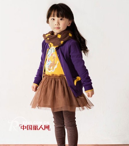 马拉丁童装 带你体验紫色梦幻世界
