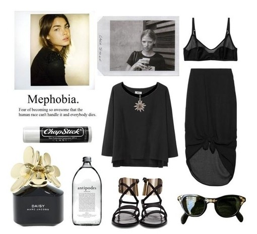 支招欧美风搭配 黑白灰依然唱主角