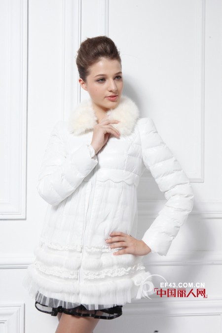 千思蔓品牌女装  2013秋装上市 魅力装扮自信的你