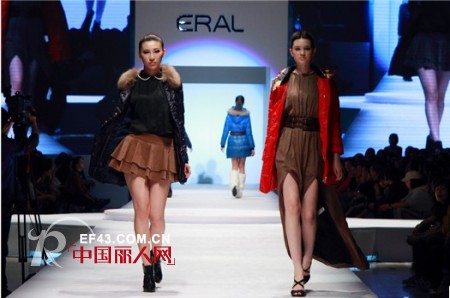 艾莱依2013羽绒服新品 再创“轻薄”时尚