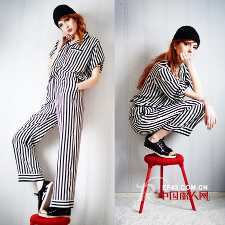 嫩模Ebba Zingmark再掀夏季条纹热潮