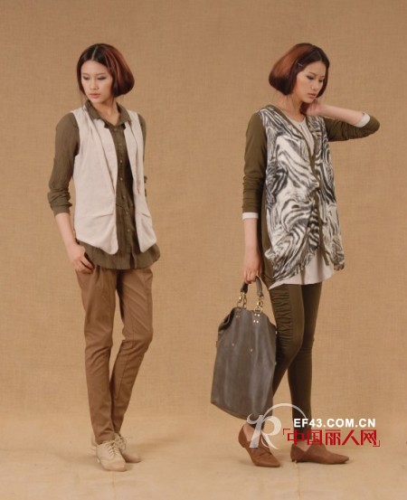 伊思君凯女装 纯素颜优雅气质女性的首选