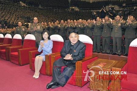 朝鲜第一夫人挤进时尚夫人梯队 李雪服装造型大盘点