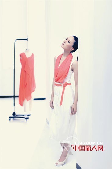 最独特的职场搭配 最时尚的穿衣品味