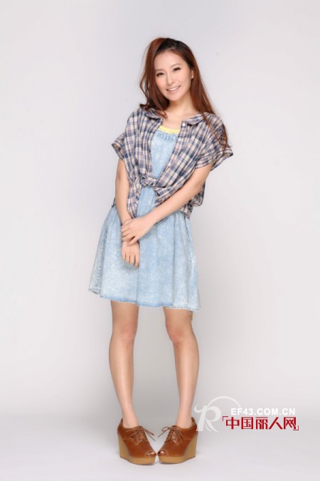 巧搭牛仔系列款式 日系风格 做个百变达人