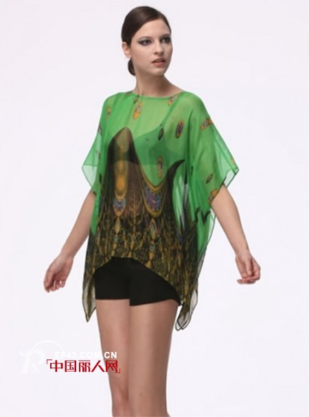 澳泽女装济南山大南路二店盛大开业