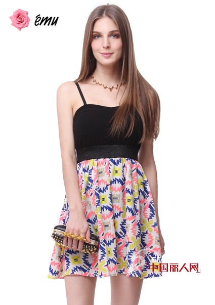 七夕女装活动 emu女装满600元送150元