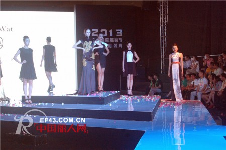2013广州国际服装节盛大开幕  “显山露水”展国际魅力