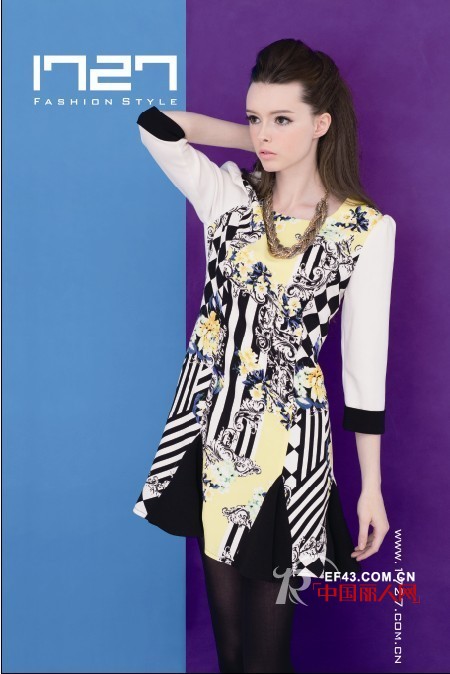 洛可可风格秋冬装扮 演绎华丽浪漫风情