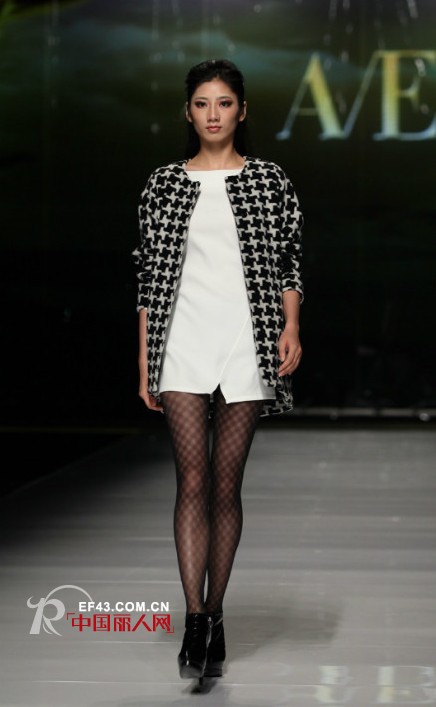 秋冬季混搭风来袭 摩登诱惑无法抵挡