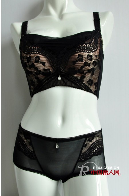 衣馨“斑斓物语”新款上市 ——一见倾心的美丽触动