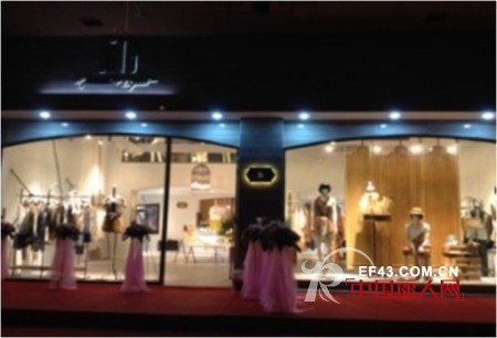 XG雪歌女装多地新店密集开业引业内关注