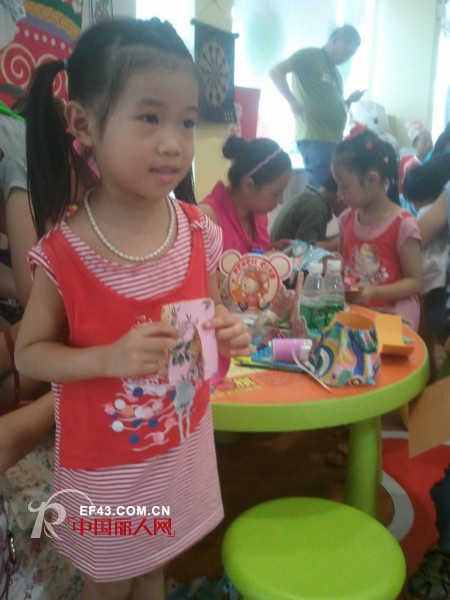 玩转添翔城堡,探秘童装王国 ——黄江天虹金卡会员添翔服饰之旅