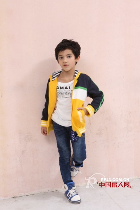 热烈祝贺班吉鹿童装东莞石碣新店隆重开业