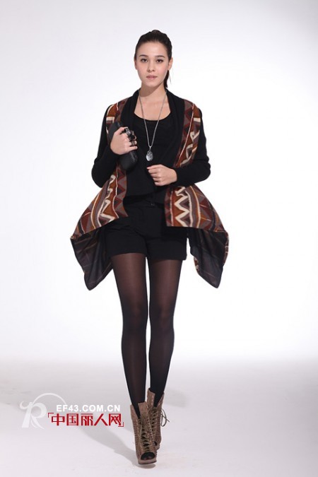 2013秋冬新款大衣流行趋势给您搭配新选择