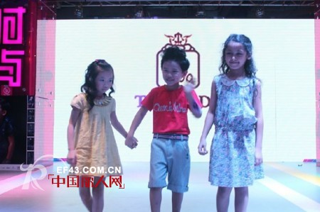 闪耀个性T台  T100让孩子梦想成真