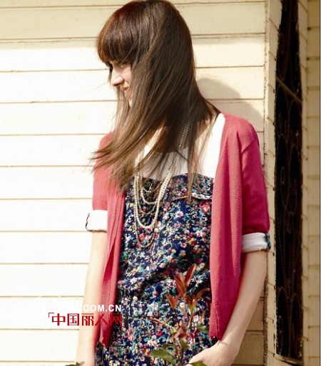 夏季超热单品连衣裤怎么搭配