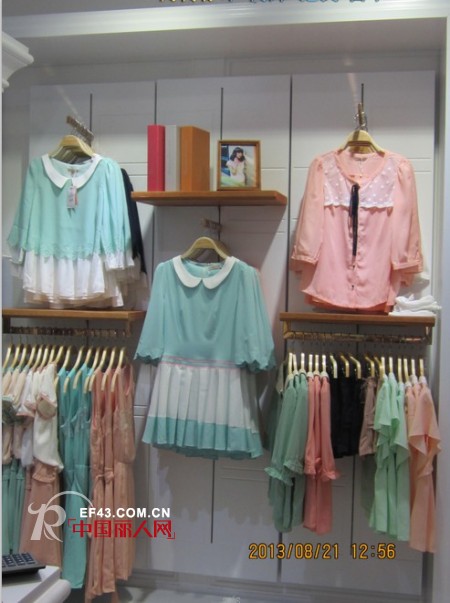 恭贺系恋品牌女装温州店隆重开业