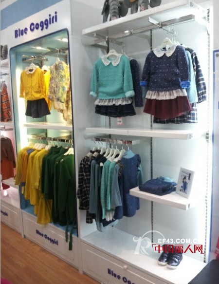 恭贺蓝色大象品牌童装陕西安塞店隆重开业