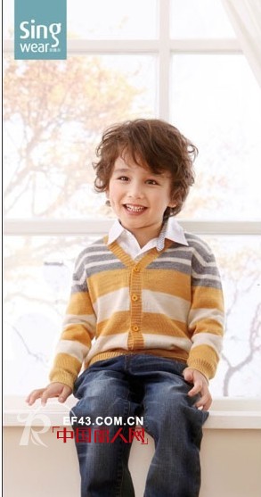 秋冬新品 针织款式 亮点抢先迎接开学季