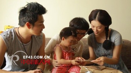 茵曼五周年《幸福方程式》拥抱简单幸福