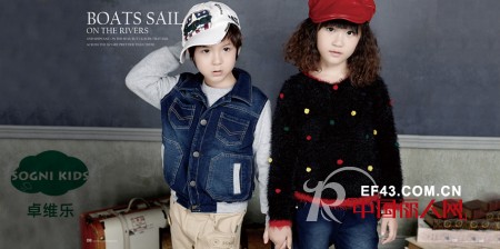 秋冬是流行什么款式学院风or嘻哈风秋冬新款赚足眼球