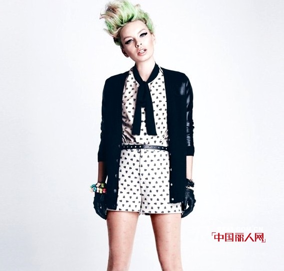 青春活力的梦幻童!Forever21orHelloKitty“HelloKittyForever”联名系列女装Lookbook