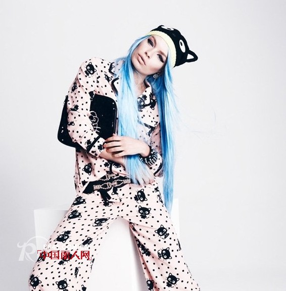 青春活力的梦幻童!Forever21orHelloKitty“HelloKittyForever”联名系列女装Lookbook