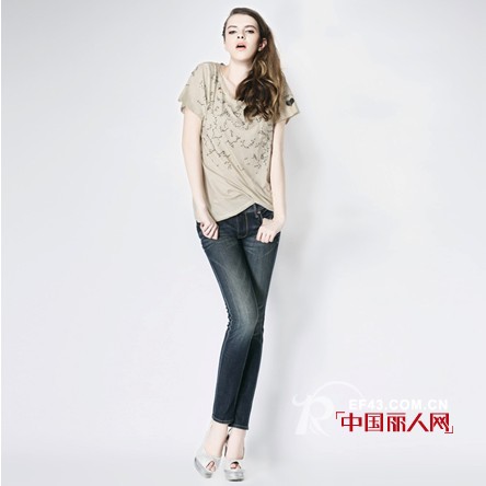 EIGHTH SIN提臀显瘦低腰小脚铅笔洗水牛仔裤