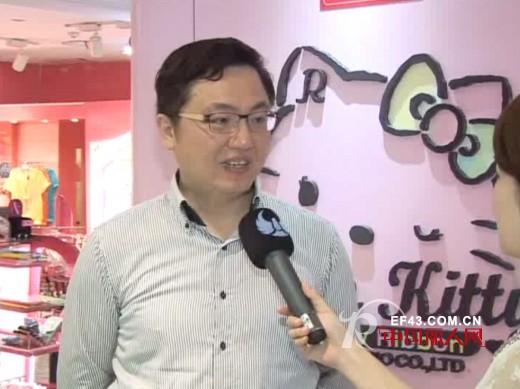 凯蒂猫-HelloKitty