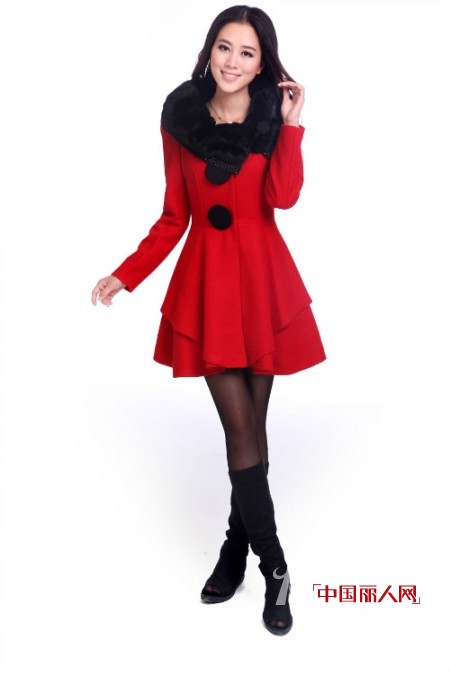 昕念服饰七大主题让女人面面俱到