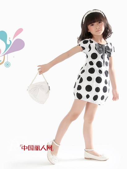 全新开学季 青青果童装给孩子最美的着装