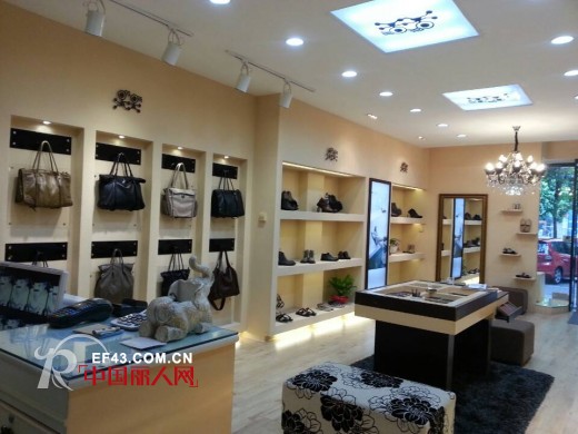 恭贺素人·手工制作真皮世家长治店盛大开业了