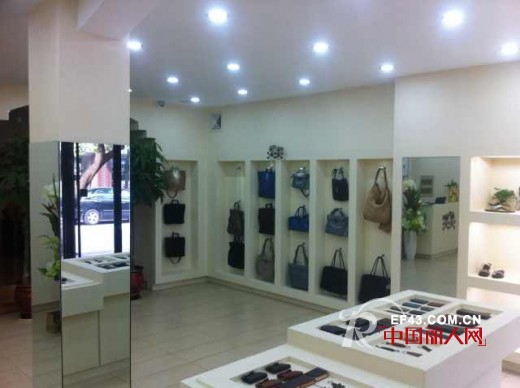 开在家门口的纯手工皮具 素人皮具荆门店盛大开业