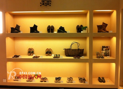 热烈祝贺 素人·手工制作 西安世纪金花店盛大开业