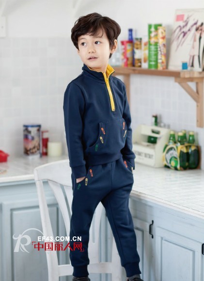 安娜爱登童装 2013秋冬新款全新上市 不容错过的时尚装扮