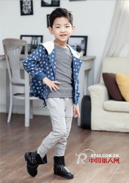 安娜爱登童装 2013秋冬新款全新上市 不容错过的时尚装扮