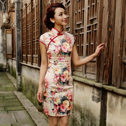 浅谈中国传统服饰之旗袍文化