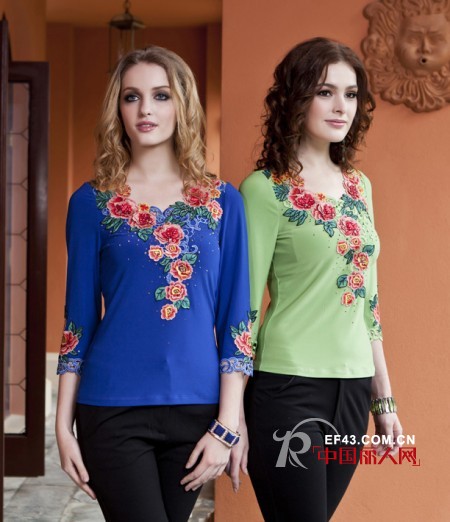 碧阳女装告诉你四五十岁女性怎么穿大方得体