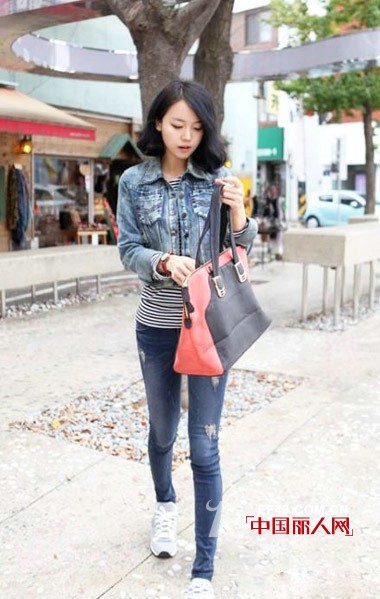 牛仔外套怎么搭配 时尚达人教你穿出活力