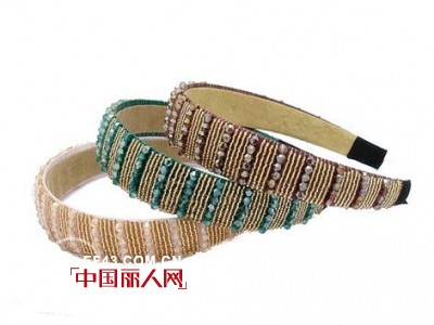 央视上榜饰品加盟品牌好彩千饰9月新品头饰闪亮上市