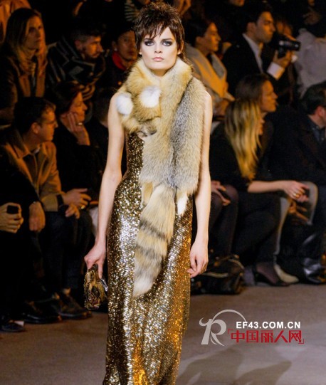 2013秋季流行色 浓郁金色凸显高贵