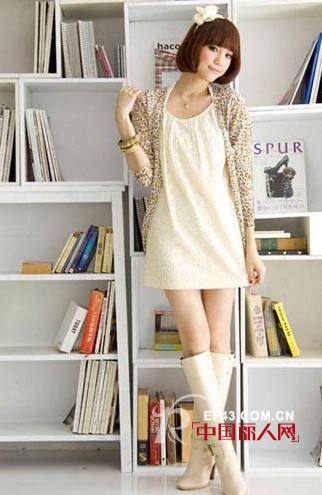 短裙与美腿的搭配法则 秋季的韩式搭配