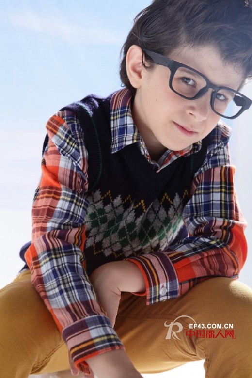 时尚鸭鸭搜衣记  秋季新款上市