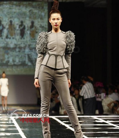 OZZO欧尼尔女装2014春夏时装发布会圆满落幕