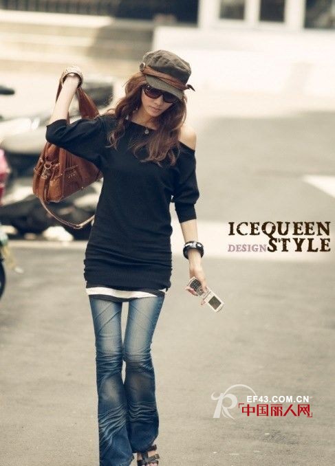 紧身牛仔裤巧妙搭配修饰腿部线条