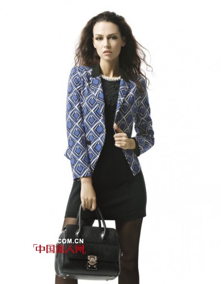 怎么穿才更加职业 打造职业OL通勤服饰