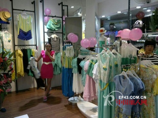 热烈庆祝Cevel城市衣柜海南三亚店盛大开业