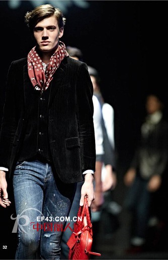 威蔻VFCOOO男装进驻深圳大梅沙奥特莱斯购物村