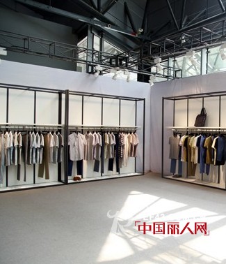 波司登男装2014春夏新品发布会圆满落幕